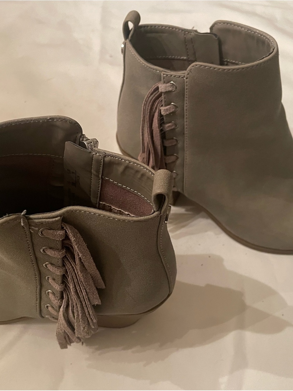 Circus by Sam Edelman Gray Suede Tassel Ankle Booties